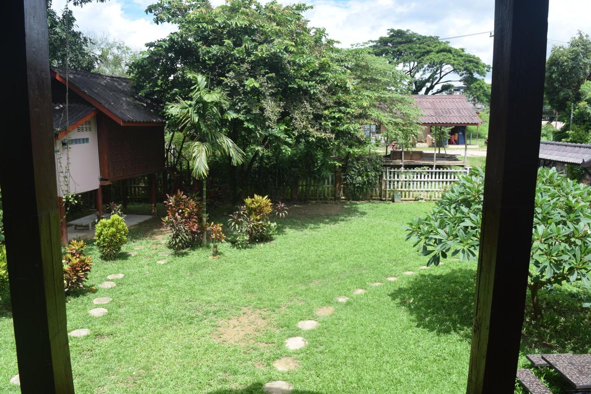 Namsong Bridge Bungalows วังเวียง ภายนอก รูปภาพ