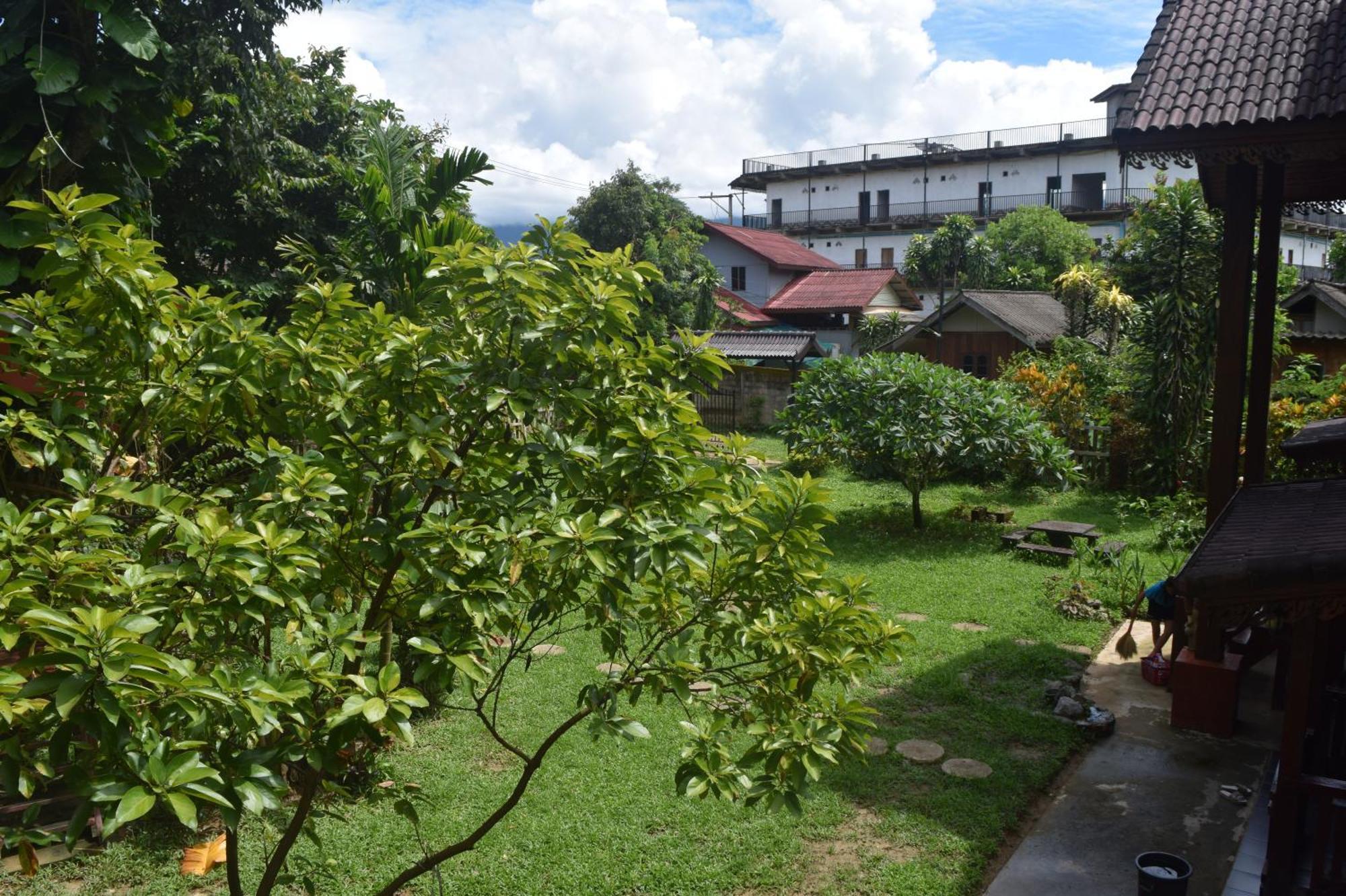 Namsong Bridge Bungalows วังเวียง ภายนอก รูปภาพ